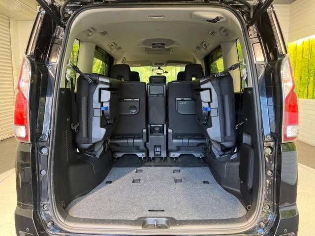 Nissan SERENA 2018-10 190749-11