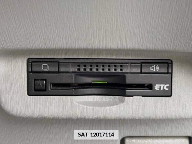 Toyota PRIUS 2013-02 351915-5