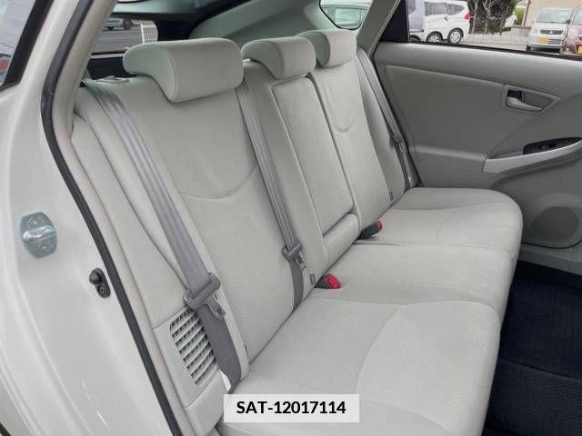 Toyota PRIUS 2013-02 351915-10