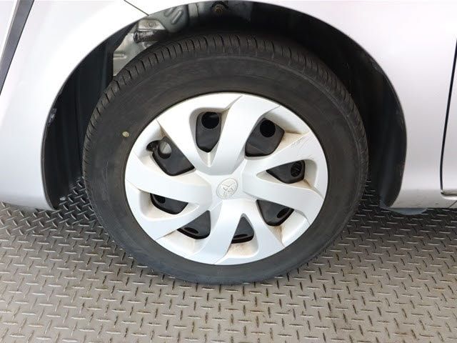 Toyota SIENTA 2015-11 8719-19