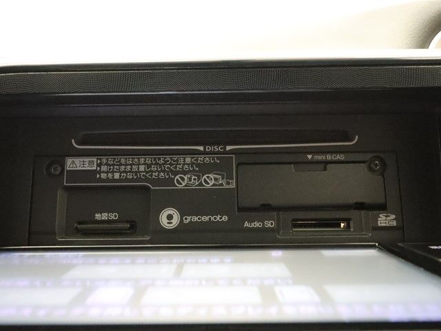 Toyota SIENTA 2015-11 8719-17