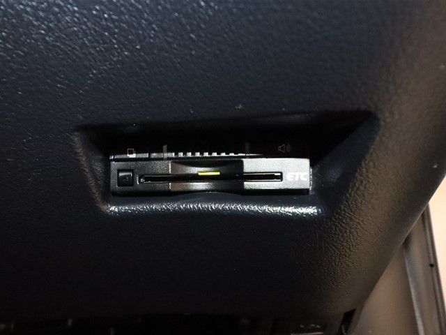 Toyota SIENTA 2015-11 8719-11