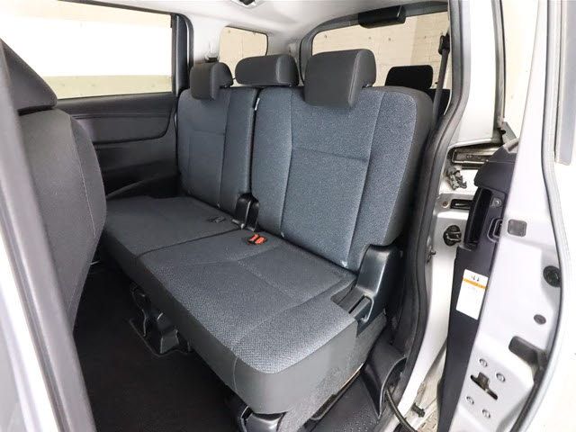 Toyota SIENTA 2015-11 8719-6
