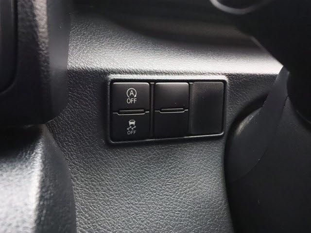 Toyota SIENTA 2015-11 8719-12