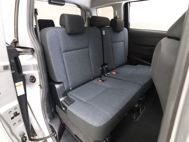 Toyota SIENTA 2015-11 8719-4