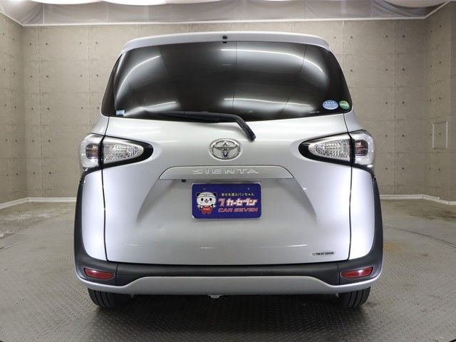 Toyota SIENTA 2015-11 8719-23