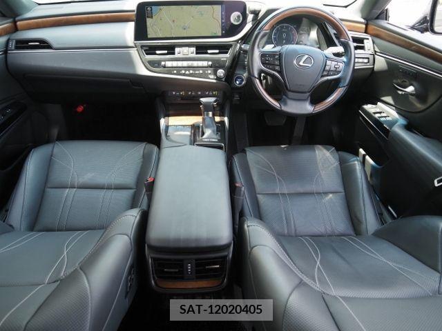 Lexus ES 2021-11 354113-10