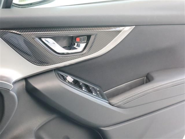 Subaru IMPREZA 2017-06 195546-24