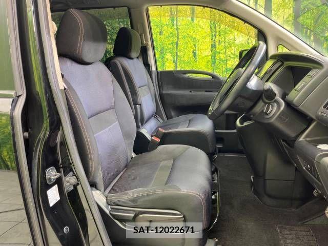 Nissan SERENA 2010-01 252544-8