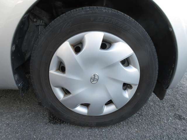 Toyota IQ 2009-12 183279-10