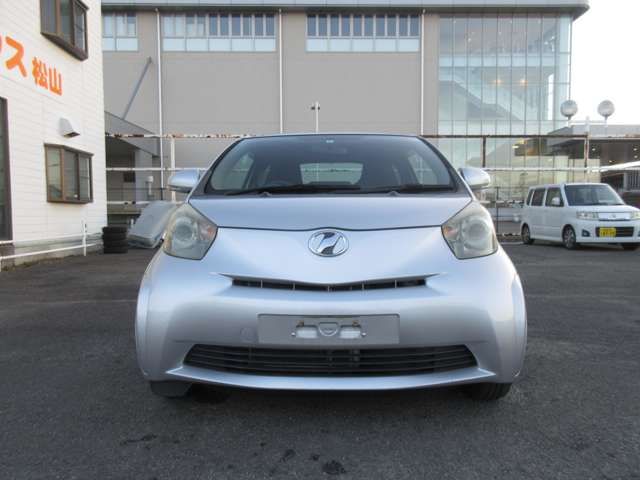 Toyota IQ 2009-12 183279-1