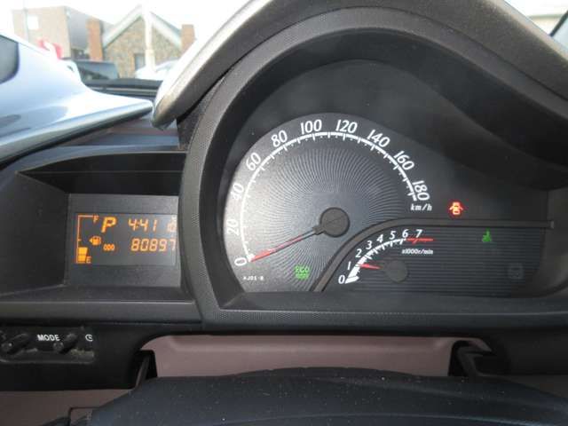 Toyota IQ 2009-12 183279-18
