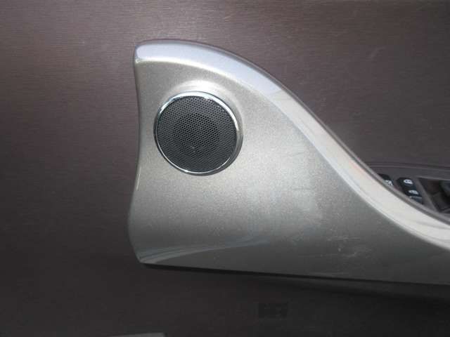 Toyota IQ 2009-12 183279-15