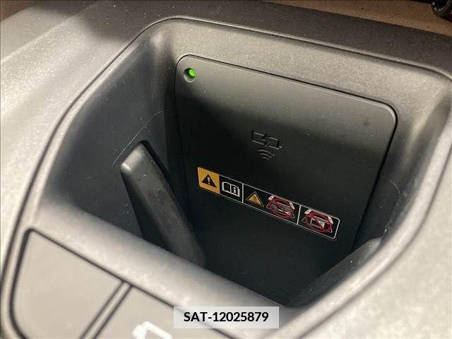 Toyota CROWN 2022-09 375543-9