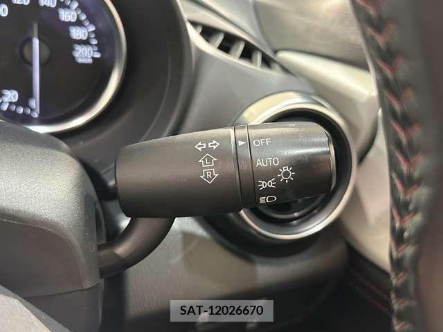 Mazda ROADSTER 2015-10 213421-18