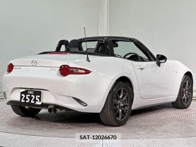 Mazda ROADSTER 2015-10 213421-8