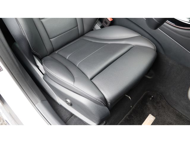 Mercedes Benz EQC 2022-01 184154-12