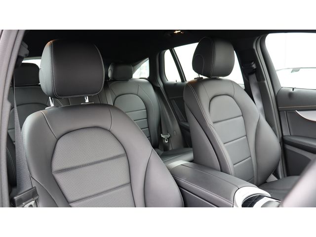 Mercedes Benz EQC 2022-01 184154-11