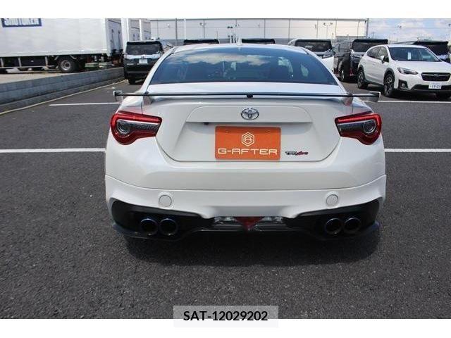 Toyota 86 2016-12 388921-10