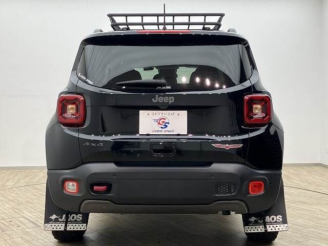Jeep RENEGADE 2020-10 184643-17