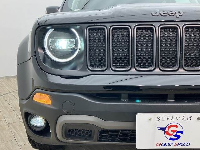 Jeep RENEGADE 2020-10 184643-11