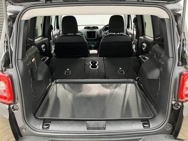 Jeep RENEGADE 2020-10 184643-19