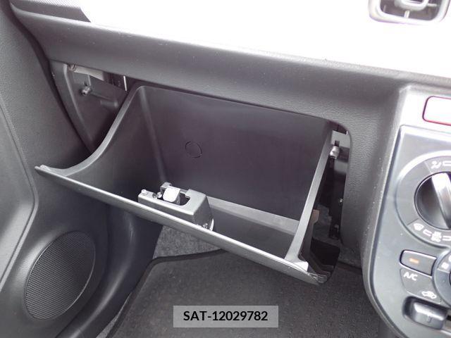 Suzuki ALTO 2017-05 334971-6