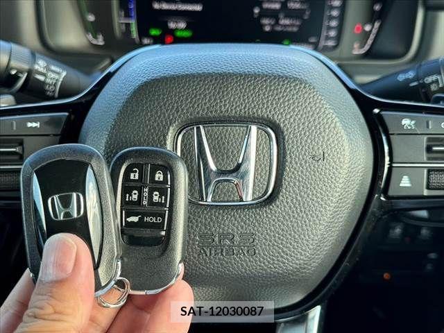Honda STEP WGN 2023-08 368811-3