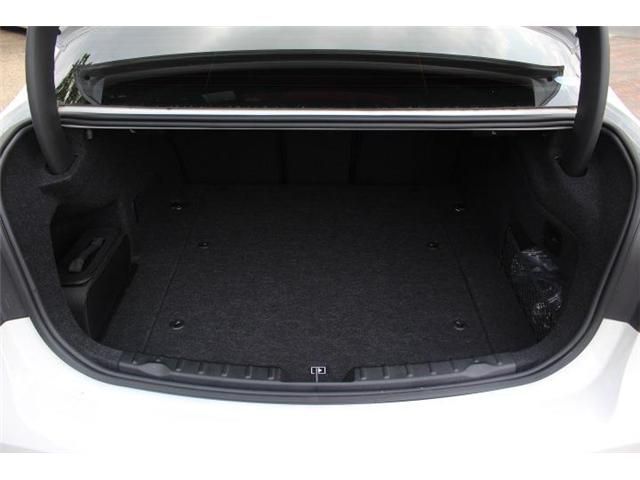 Bmw 3 SERIES 2016-11 8125-5