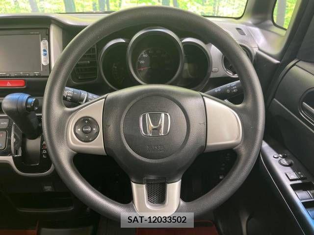 Honda N BOX 2014-10 379531-10