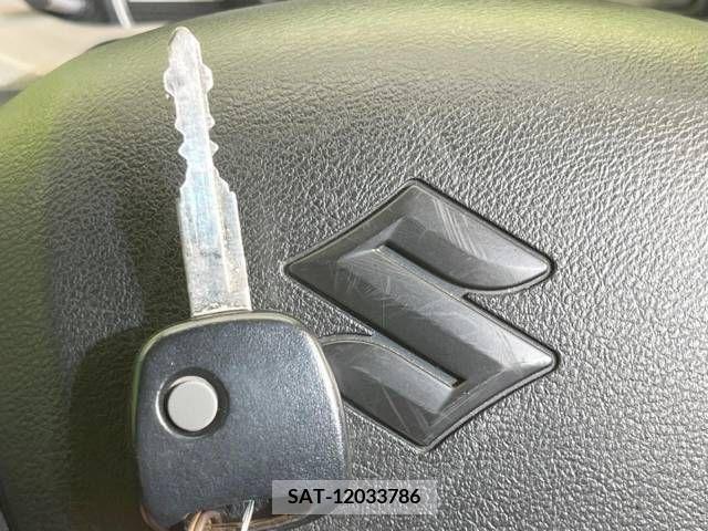 Suzuki ALTO 2019-03 389126-7