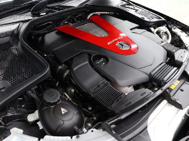 Amg C-CLASS 2018-02 16319-4