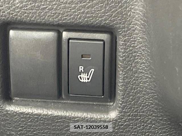 Suzuki SPACIA 2019-11 380470-6