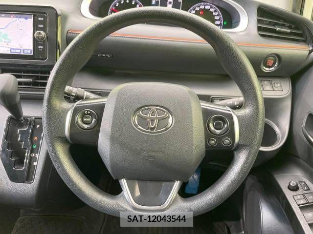 Toyota SIENTA 2017-07 339668-12