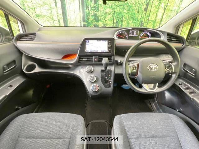 Toyota SIENTA 2017-07 339668-1