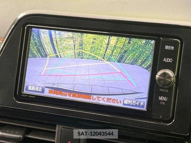 Toyota SIENTA 2017-07 339668-4