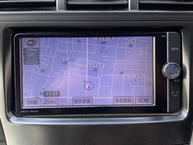Toyota PRIUS ALPHA 2013-08 9426-8