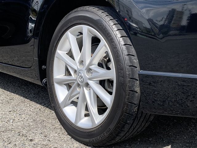 Toyota PRIUS ALPHA 2013-08 9426-4
