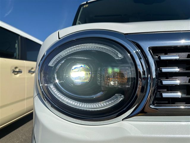 Suzuki WAGON R 2023-08 10874-8