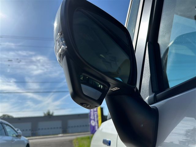 Suzuki WAGON R 2023-08 10874-12