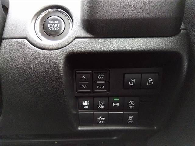 Mitsubishi DELICA D2 2021-02 193230-15