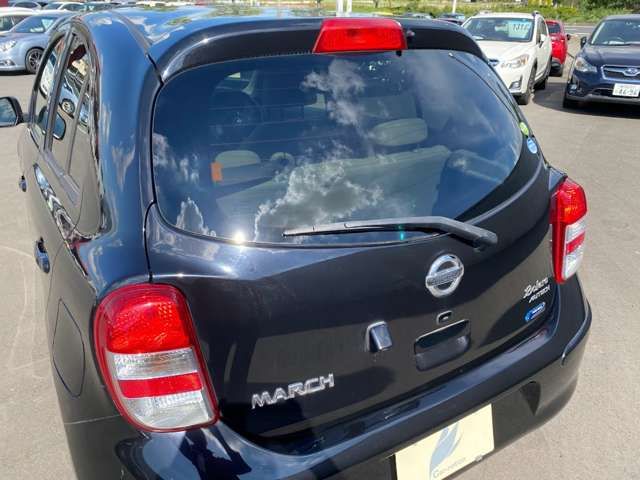 Nissan MARCH 2012-01 20209-18