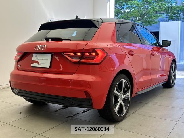 Audi A1 2019-12 262317-1