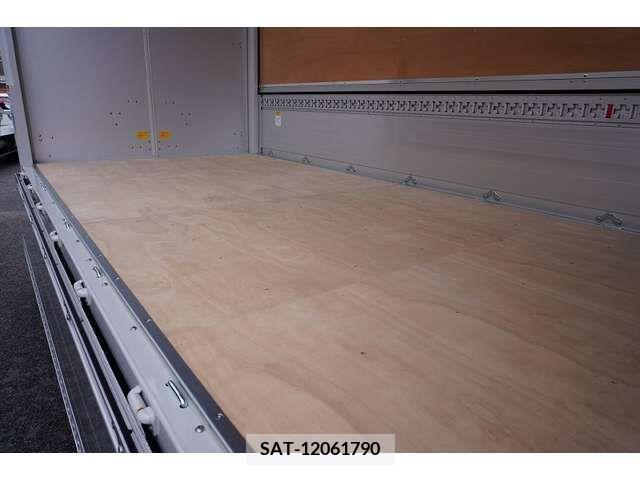 Mitsubishi CANTER 2023-09 294443-16