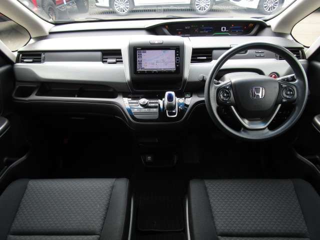 Honda FREED 2018-06 11063-11
