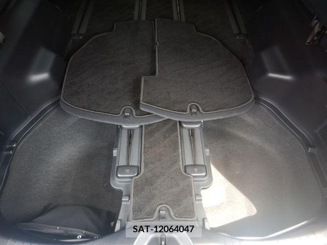 Toyota ALPHARD 2022-11 340623-27