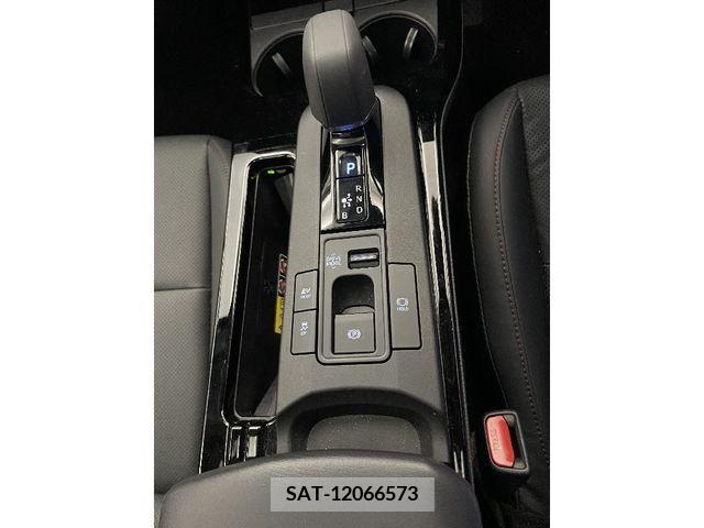 Toyota PRIUS 2023-09 284076-18