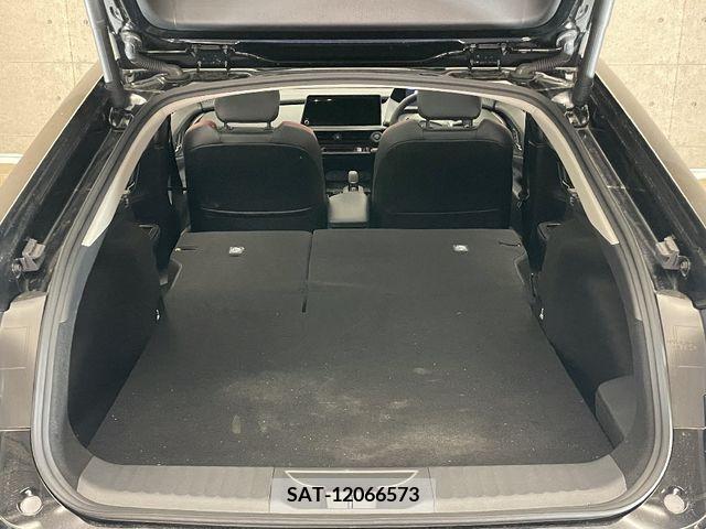 Toyota PRIUS 2023-09 284076-7