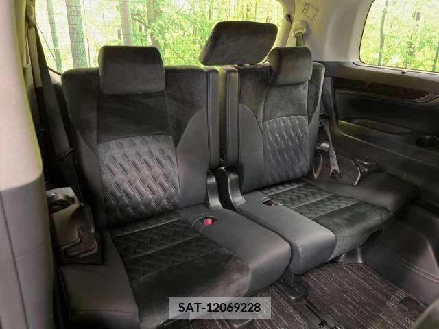 Toyota ALPHARD 2015-07 228448-10