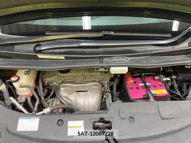 Toyota ALPHARD 2015-07 228448-19